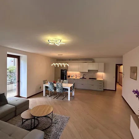 Rosa Dei Venti - House Lejlighed Valmadrera